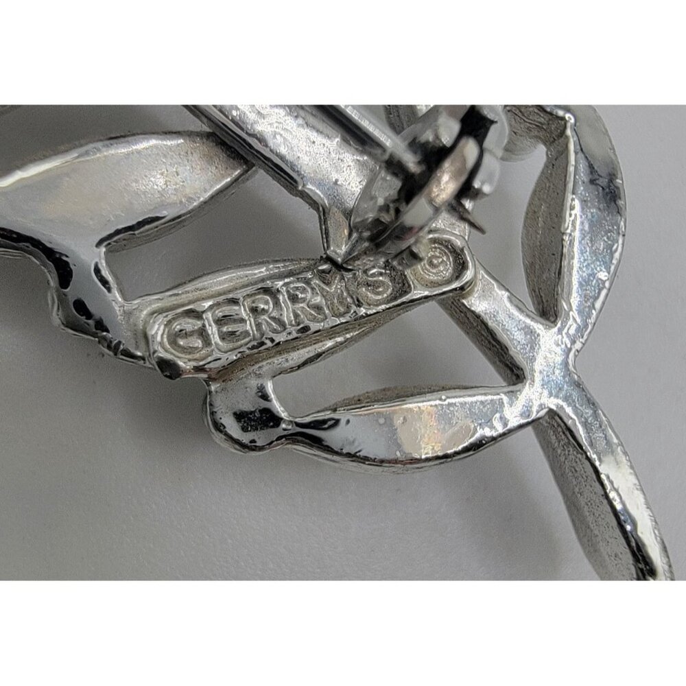 Vintage Gerry's Signed Silver‎ Tone Leaf Brooch Pin - Picture 3 of 3